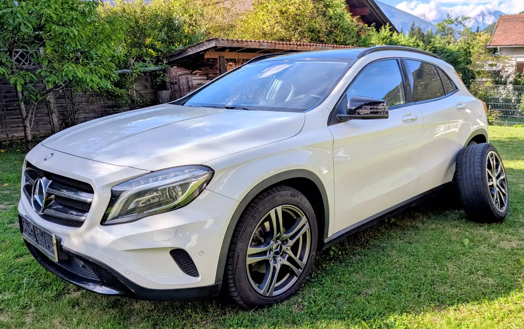 Mercedes-Benz GLA 220 GLA 220 CDI 4MATIC Aut. Weiß - 1