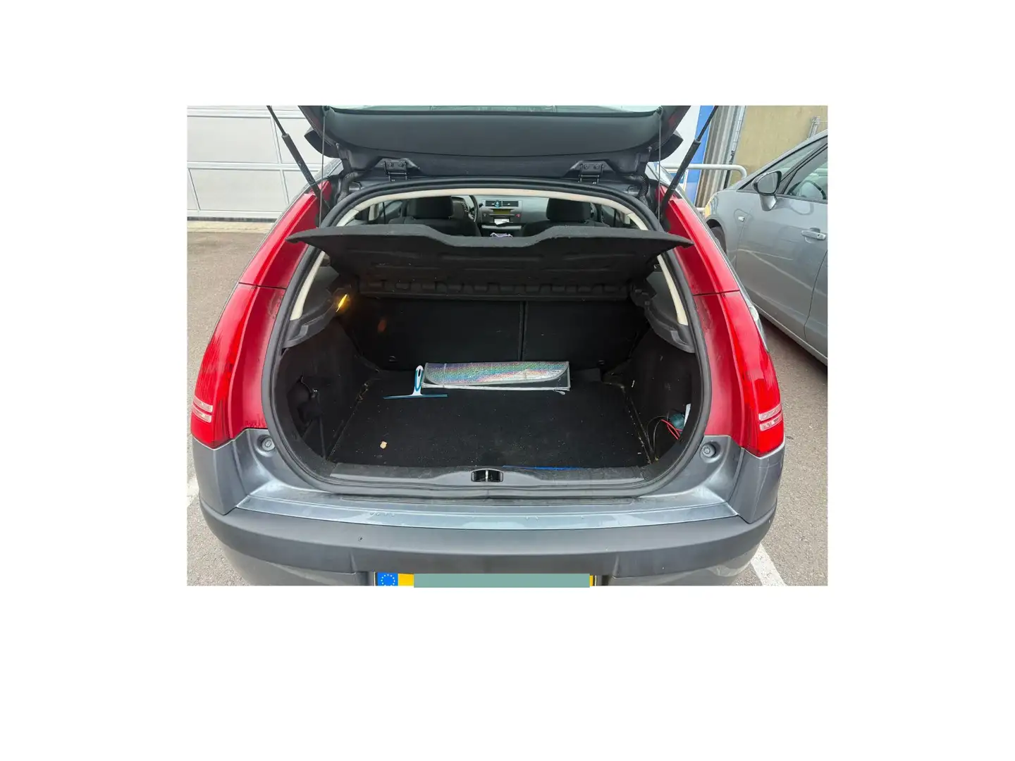 Citroen C4 C4 1.4 16V Style - 2