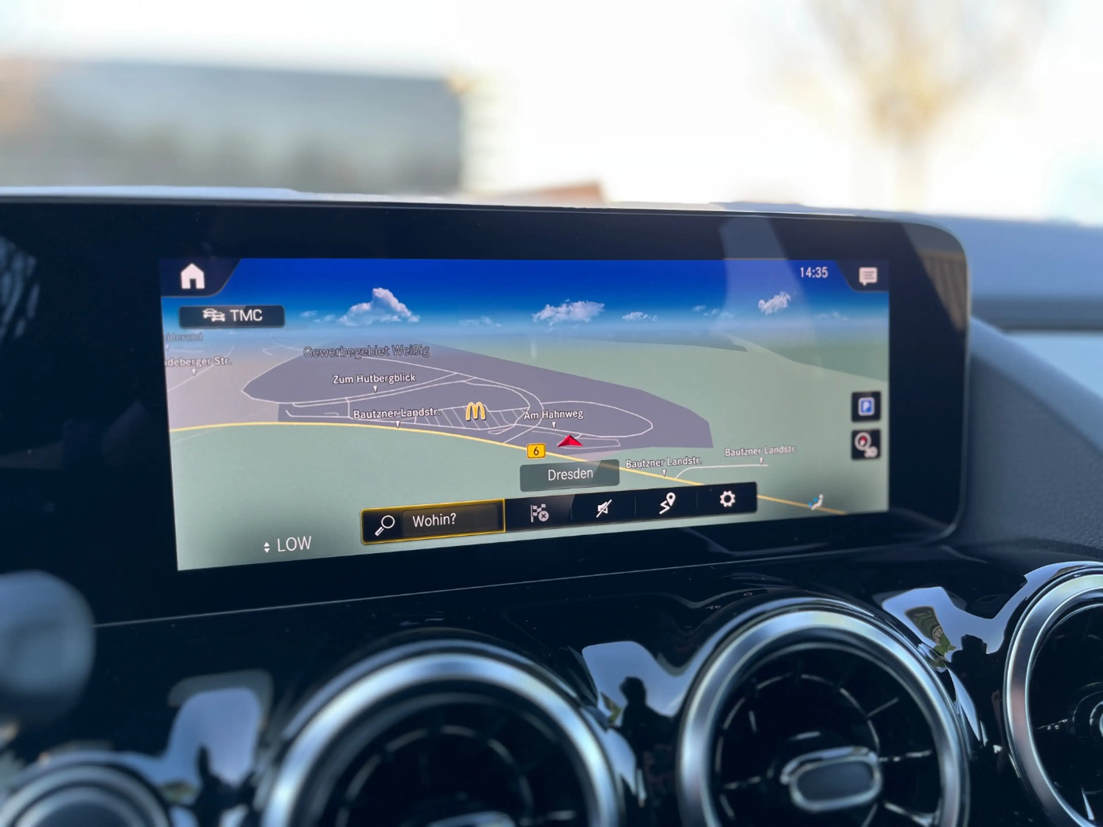 Mercedes-Benz GLA 220 d Style AHK+LED+Navi+SHZ+KlimaA+SKR&WKR — photo 23