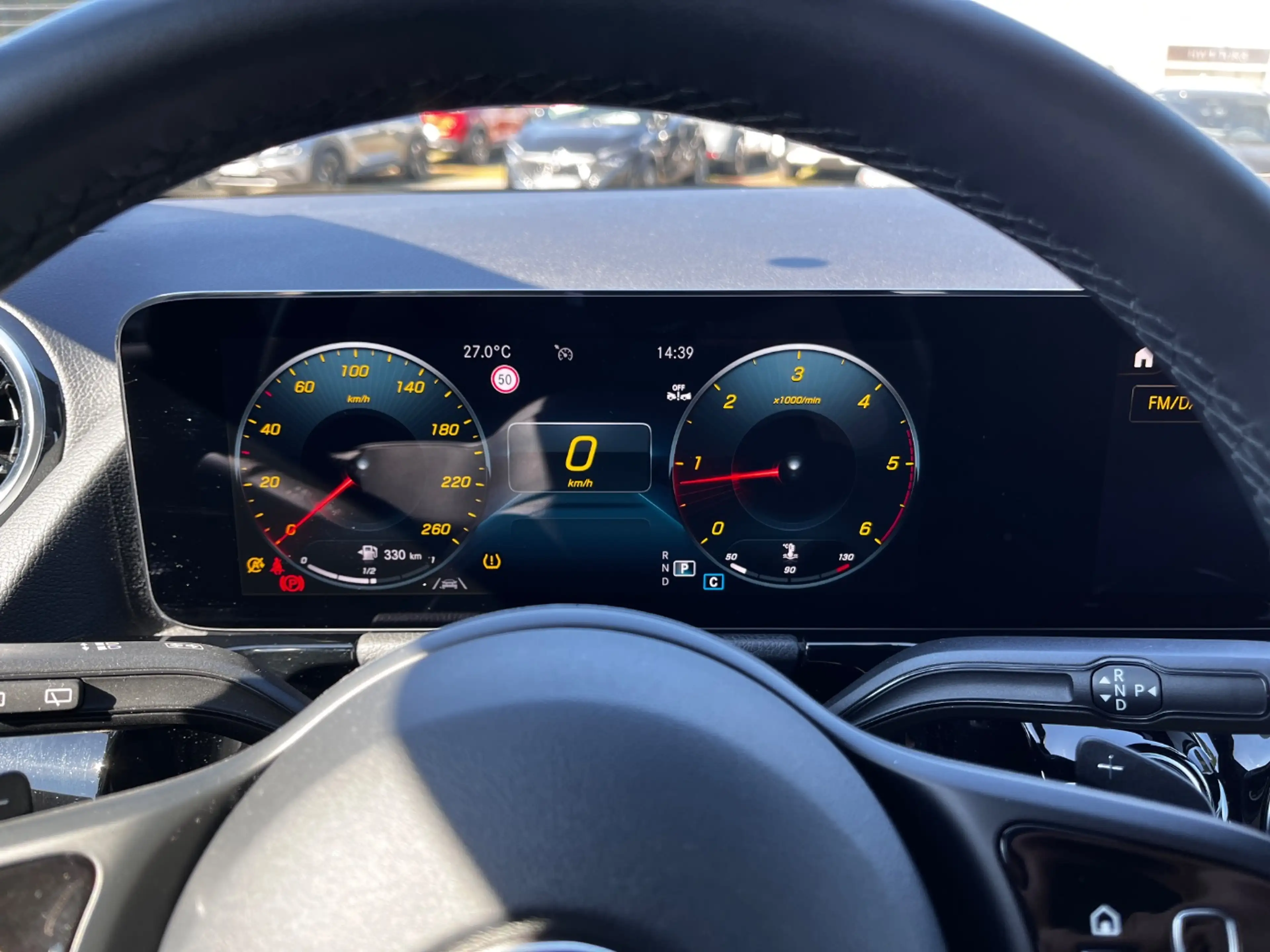 Mercedes-Benz GLA 220 d Style AHK+LED+Navi+SHZ+KlimaA+SKR&WKR — photo 21