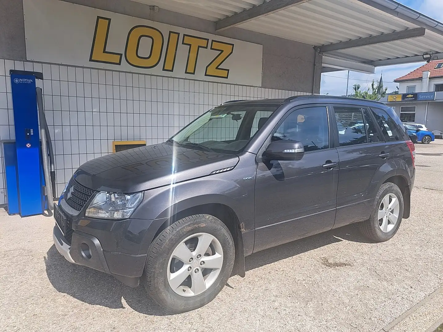 Suzuki Grand Vitara 1,9 VX-E Deluxe DDiS Gris - 1