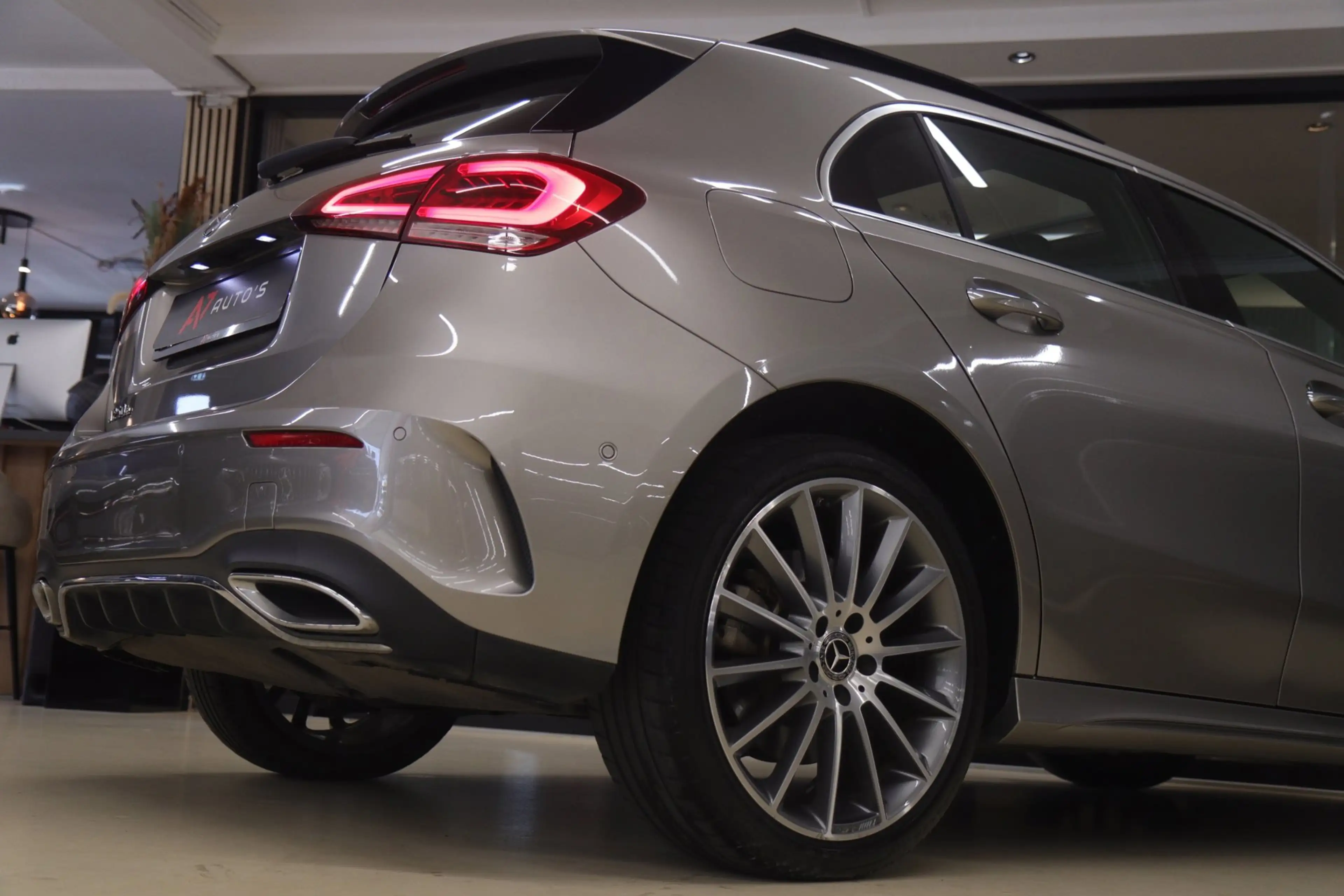 Mercedes-Benz A 250 e AMG Limited PANO/CARPLAY/CAM/ACC/MEMORY/VOL — photo 16