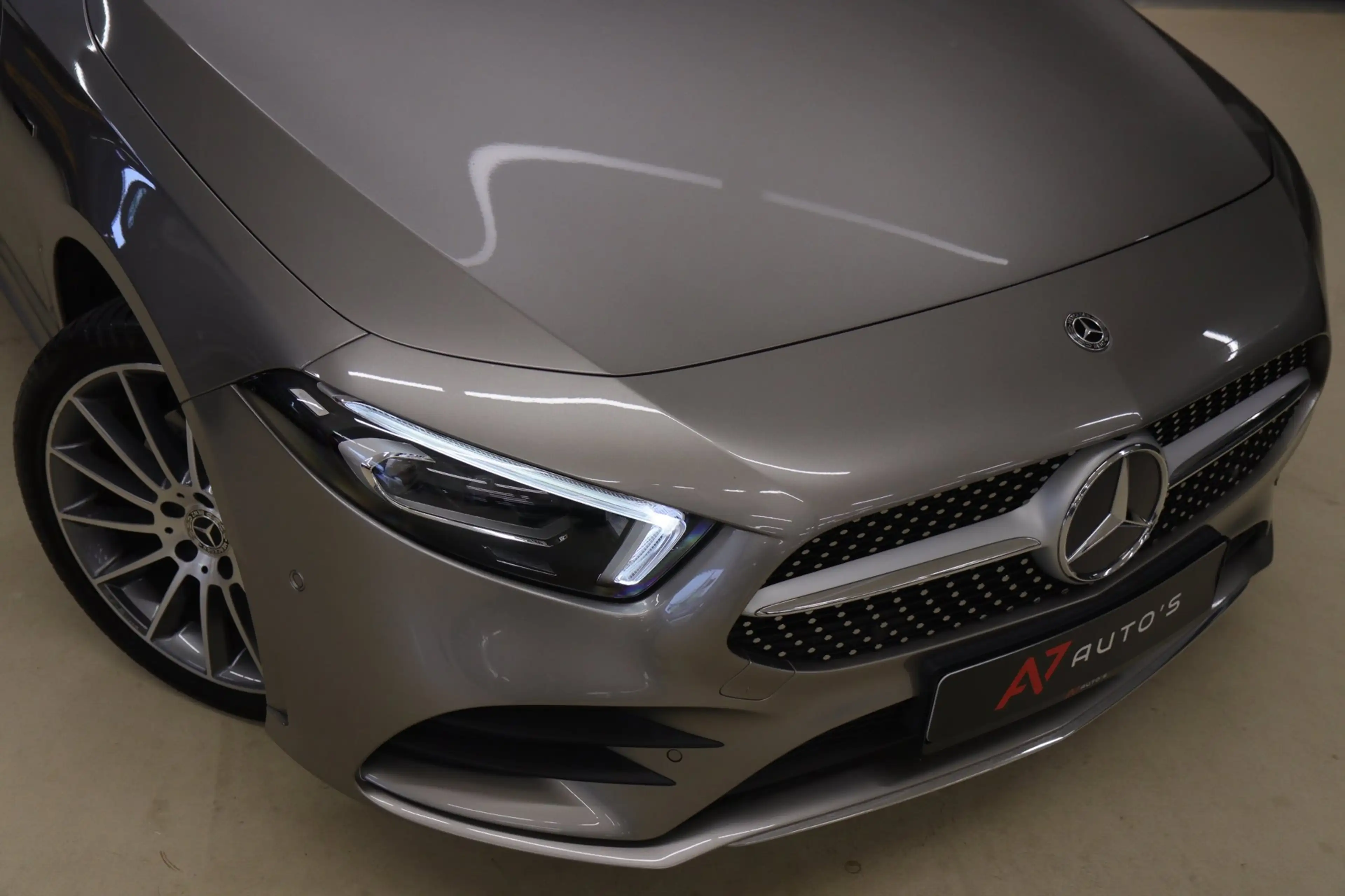 Mercedes-Benz A 250 e AMG Limited PANO/CARPLAY/CAM/ACC/MEMORY/VOL — photo 6