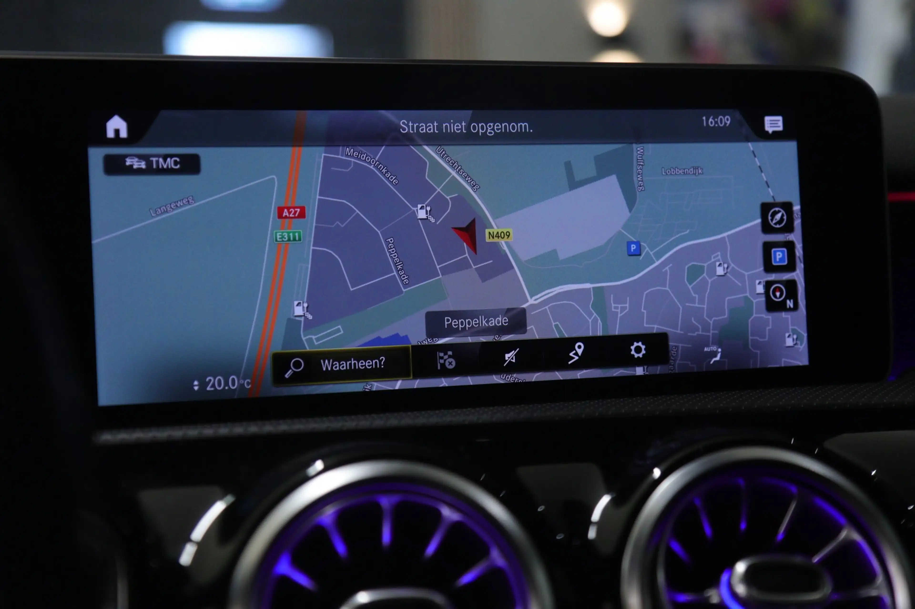 Mercedes-Benz A 250 e AMG Limited PANO/CARPLAY/CAM/ACC/MEMORY/VOL — photo 24