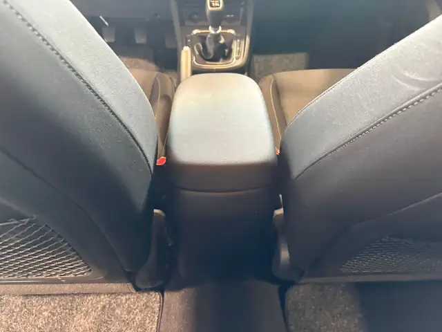Hyundai Kona view 13