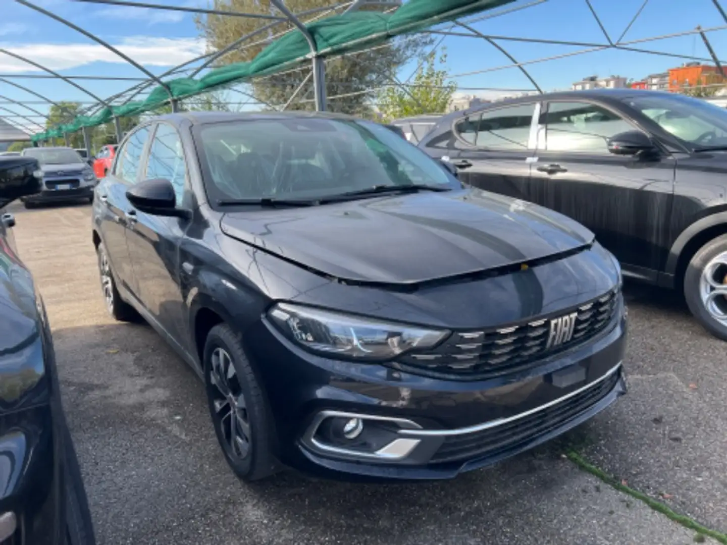Fiat Tipo 5 Porte 1.5 T4 Hybrid CityLife Zwart - 2