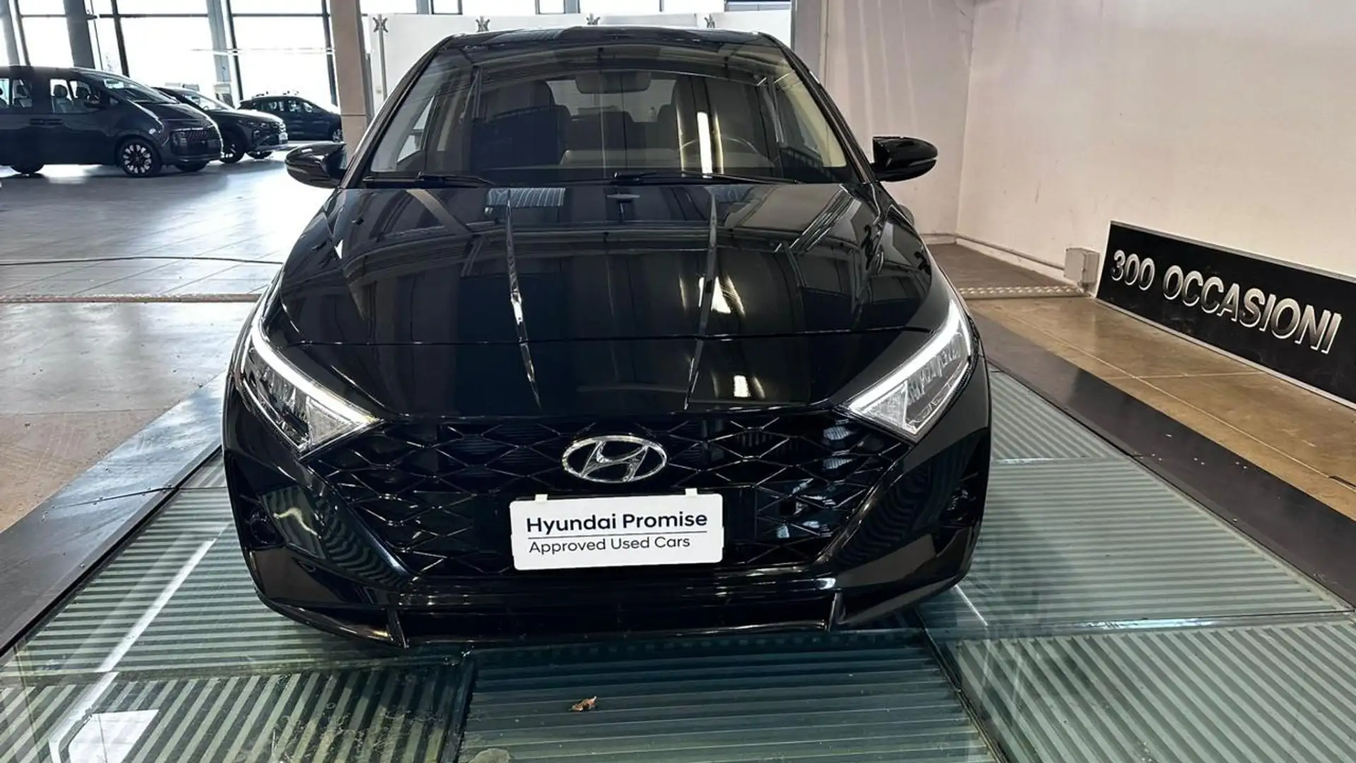 Hyundai i20 1.0 T-GDI 48V iMT Connectline exterior pack Noir - 2