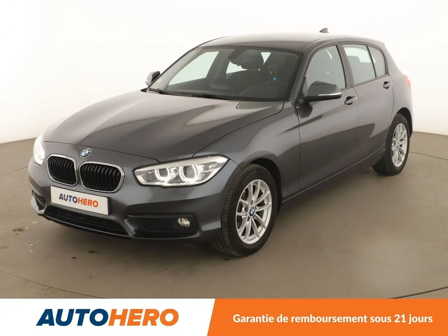 BMW 118 118i Executive Gris - 1