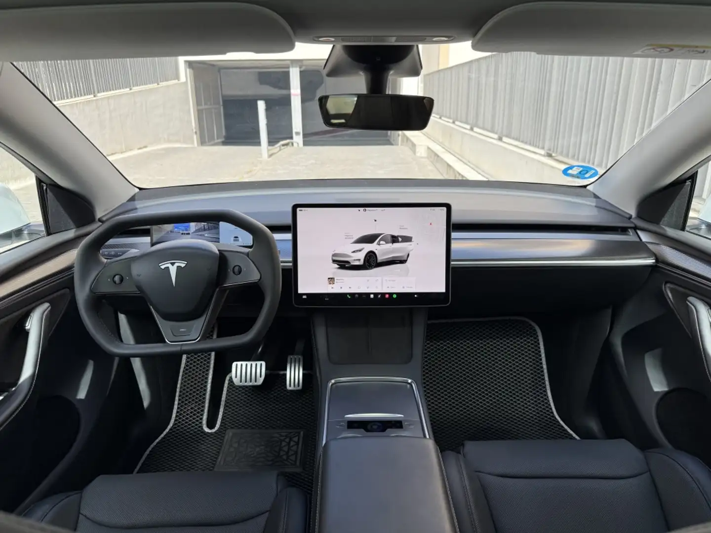 Tesla Model Y Performance AWD Blanc - 2