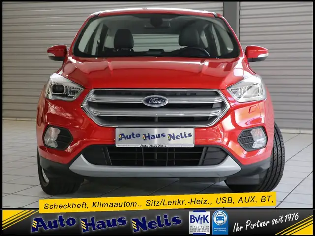 Ford Kuga view 3