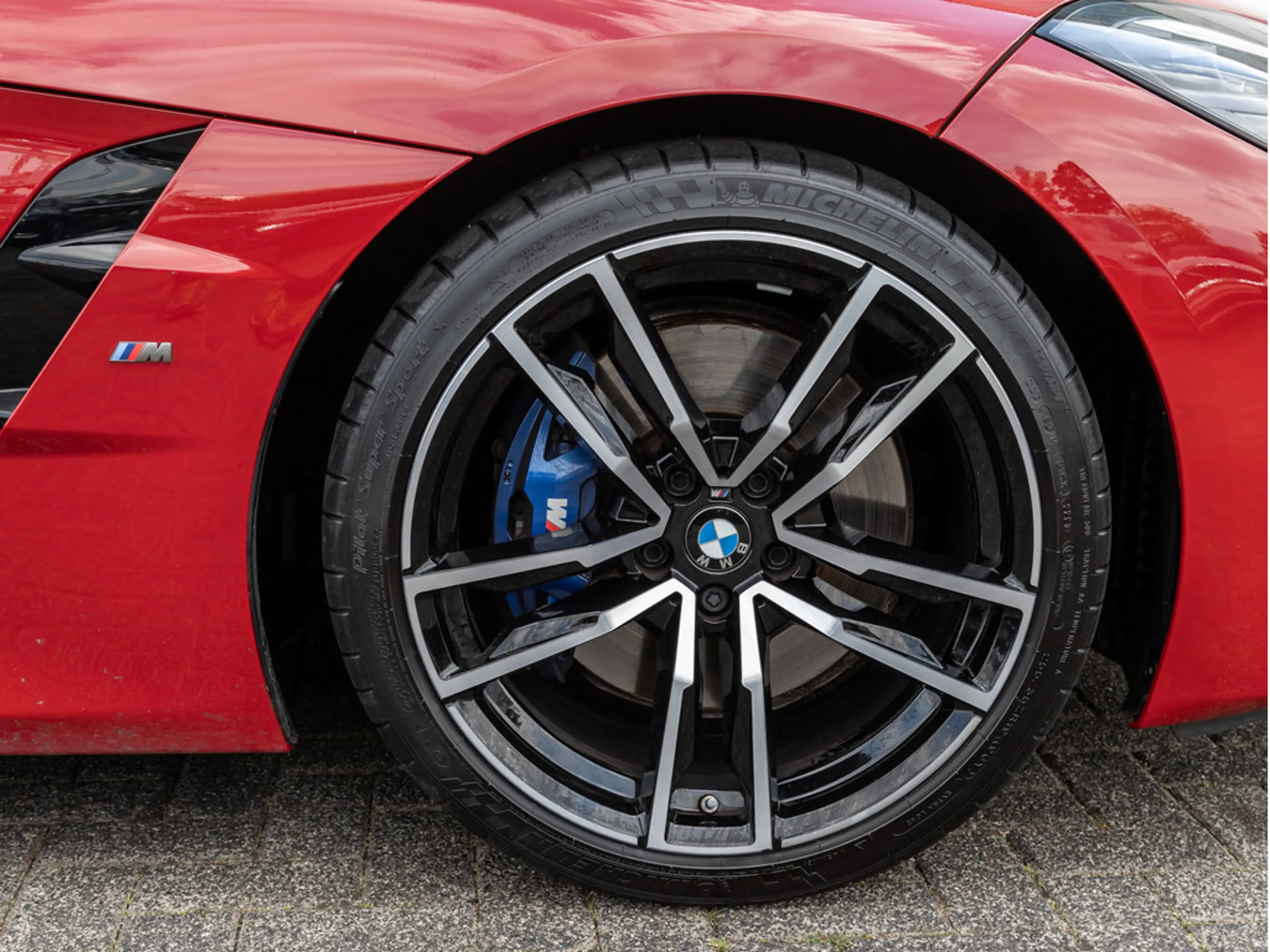 BMW Z4 M 40i FACEL. HUD LED W-LAN NAVI H/K SHZ PDC — photo 11