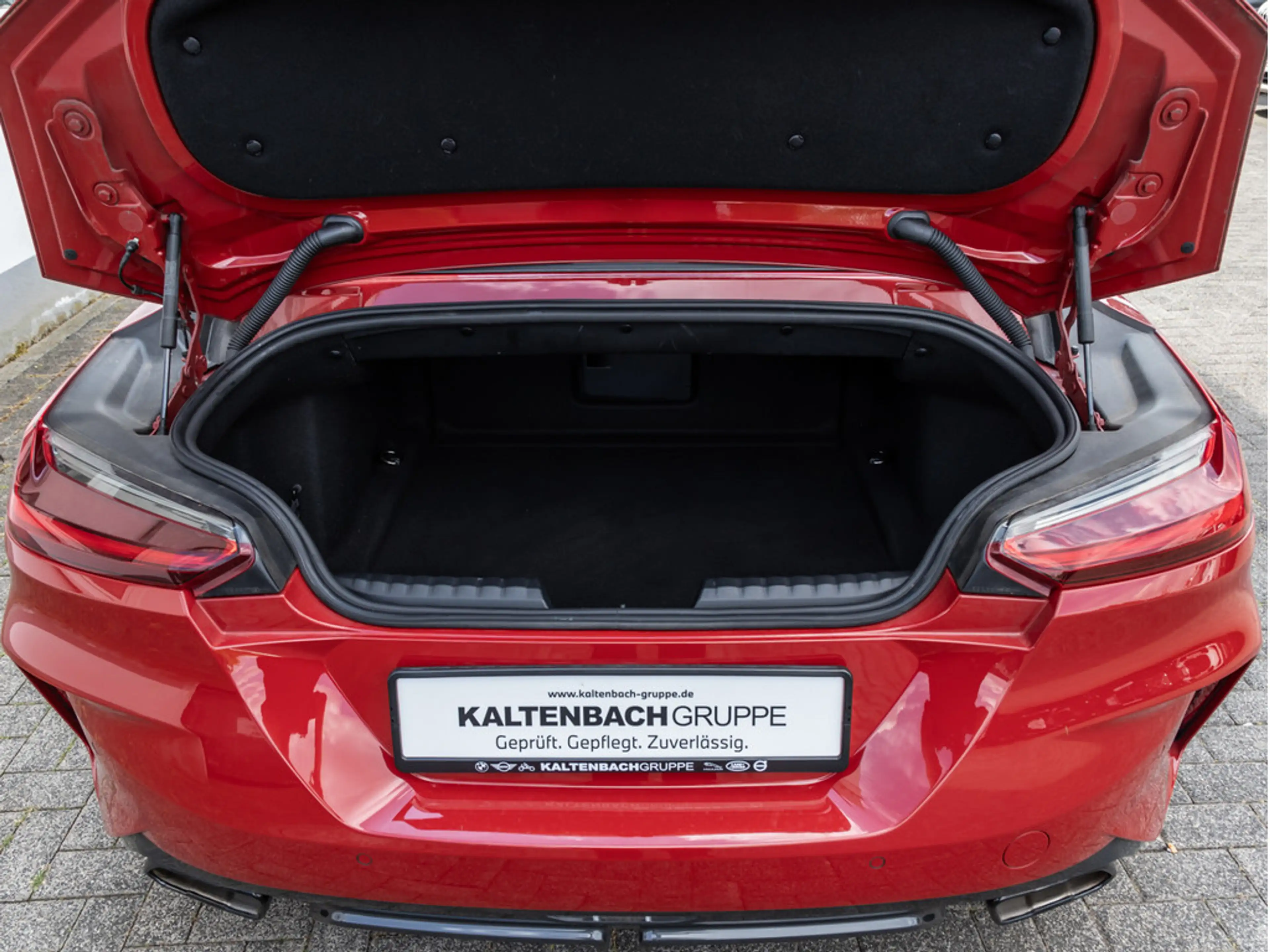 BMW Z4 M 40i FACEL. HUD LED W-LAN NAVI H/K SHZ PDC — photo 13