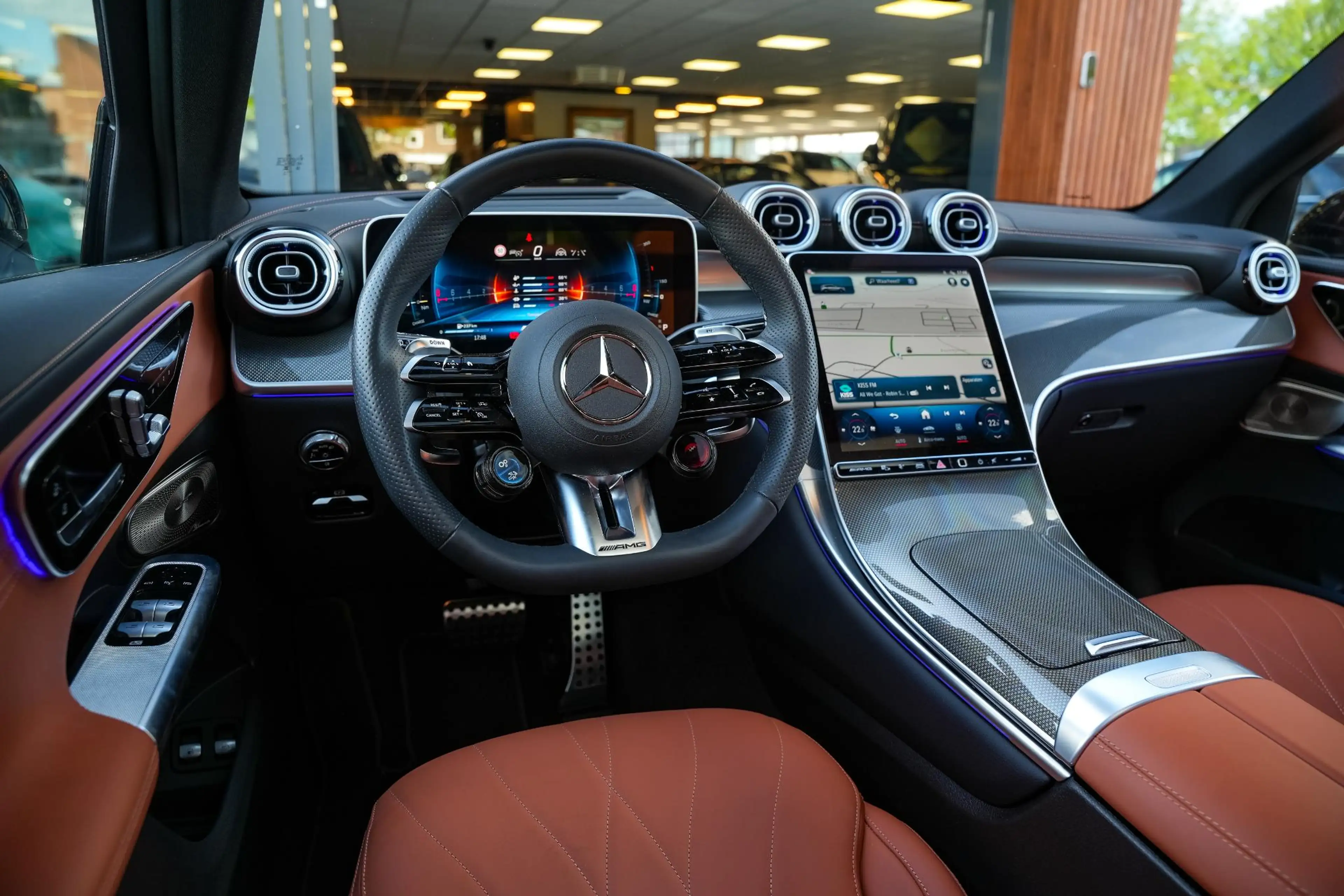 Mercedes-Benz GLC 63 AMG GLC S Burmester Memory AMG Track Pace Performance — photo 13