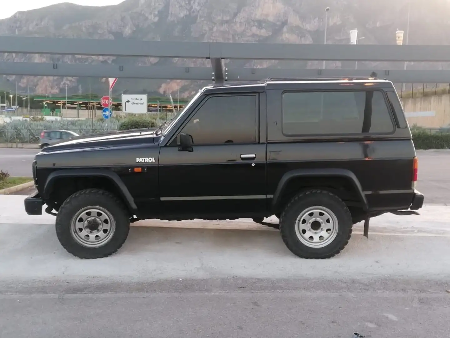 Nissan Patrol Patrol Safari 3.3 - SD33 Nero - 2