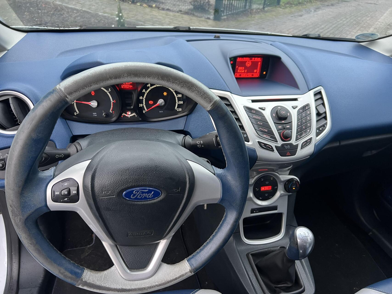 Ford Fiesta 1.6 Sport Leder| Stoelverwarming — photo 5