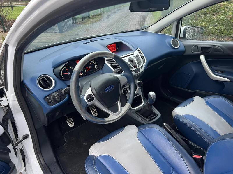 Ford Fiesta 1.6 Sport Leder| Stoelverwarming — photo 15