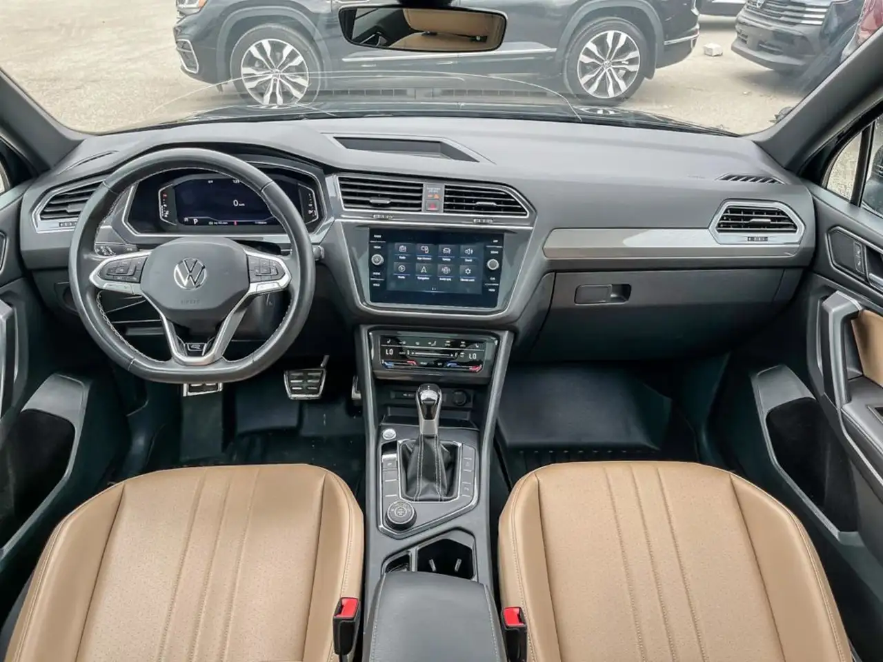 Volkswagen Tiguan снимка Volkswagen Tiguan