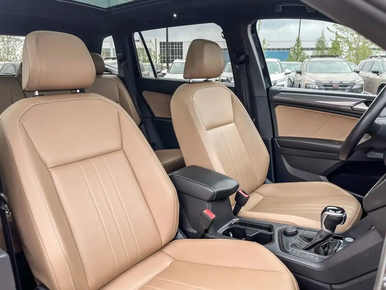 Volkswagen Tiguan снимка Volkswagen Tiguan