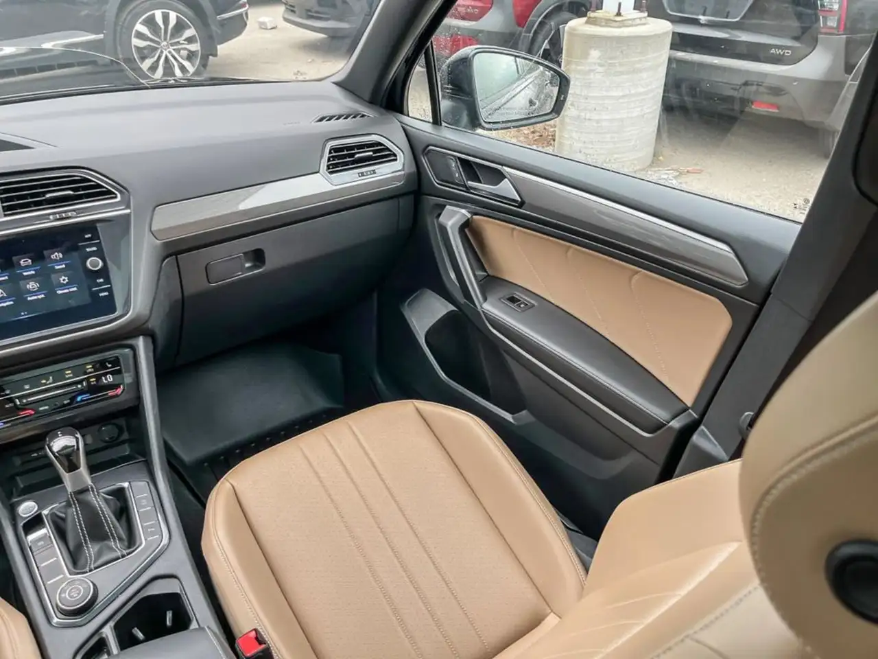 Volkswagen Tiguan снимка Volkswagen Tiguan