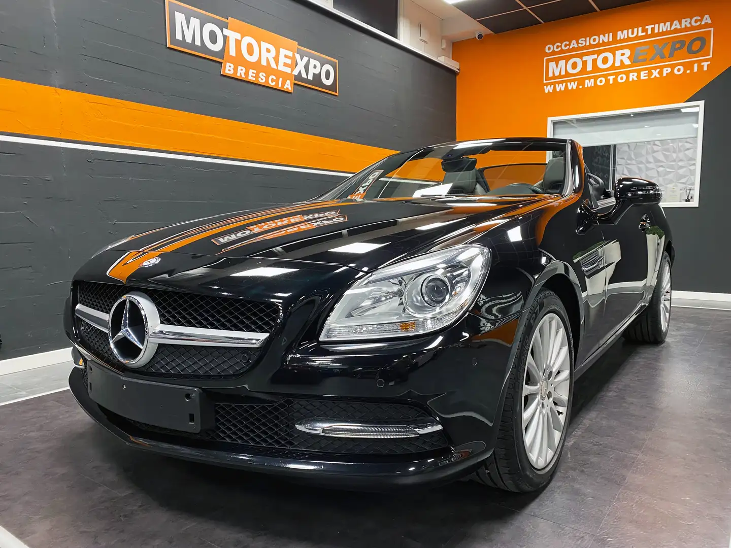 Mercedes-Benz SLK 200 184Cv CGI Sport Individual Pelle Tabacco-Xeno-Navi Noir - 1