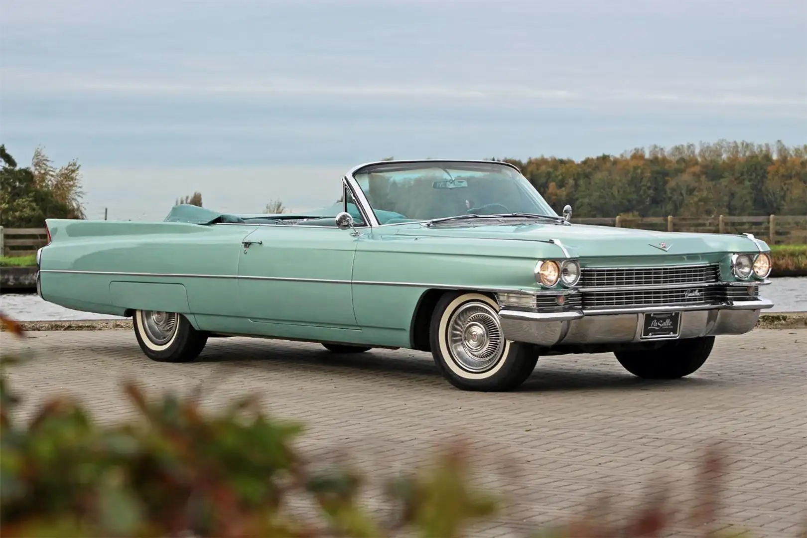 Cadillac Series 62 Convertible 1963 Groen - 1