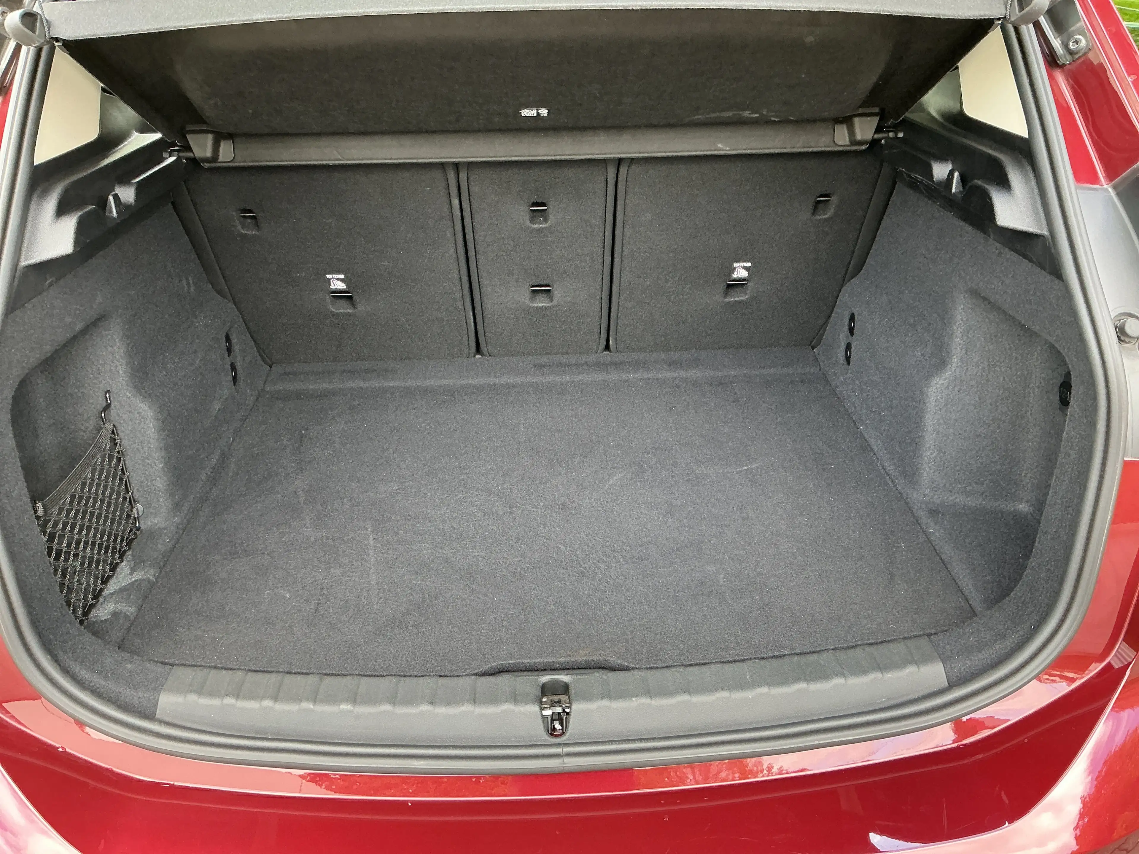 BMW 216 i DAB LED Komfortzg. Parkassistent Shz — photo 15