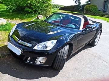 Opel GT Roadster 264 PS