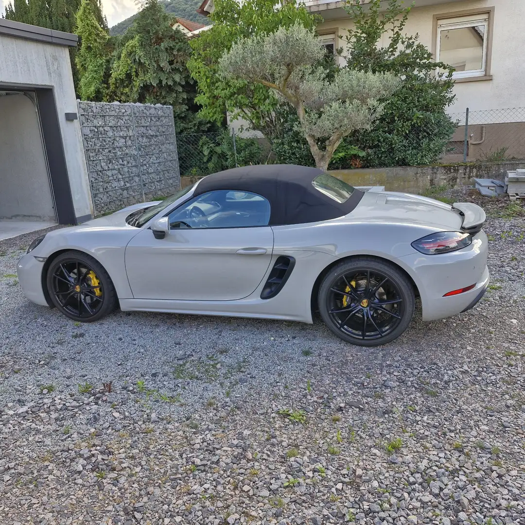 Porsche 718 Szary - 1