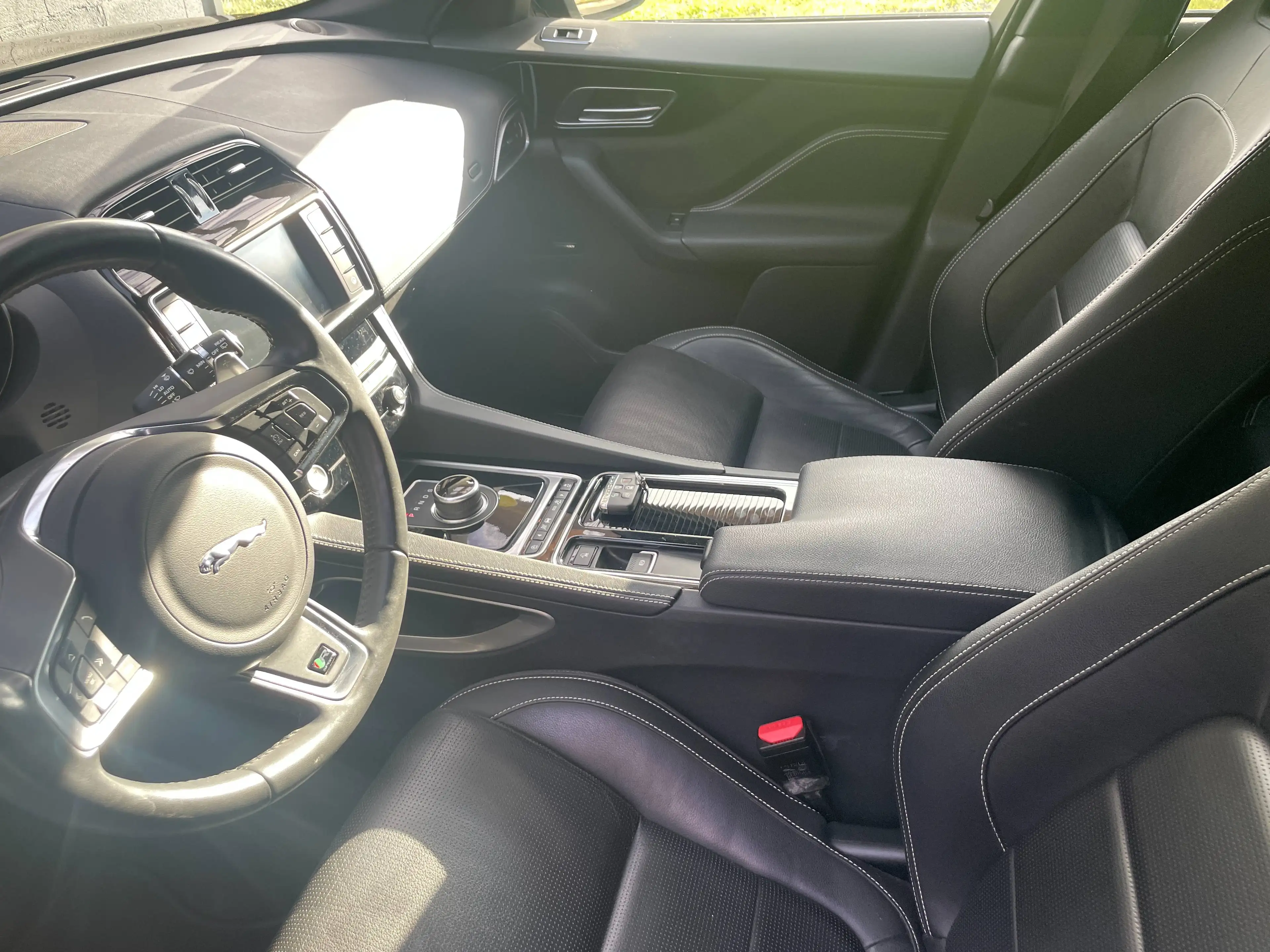 Jaguar F-Pace F-Pace 25d AWD Aut. R-Sport — photo 15