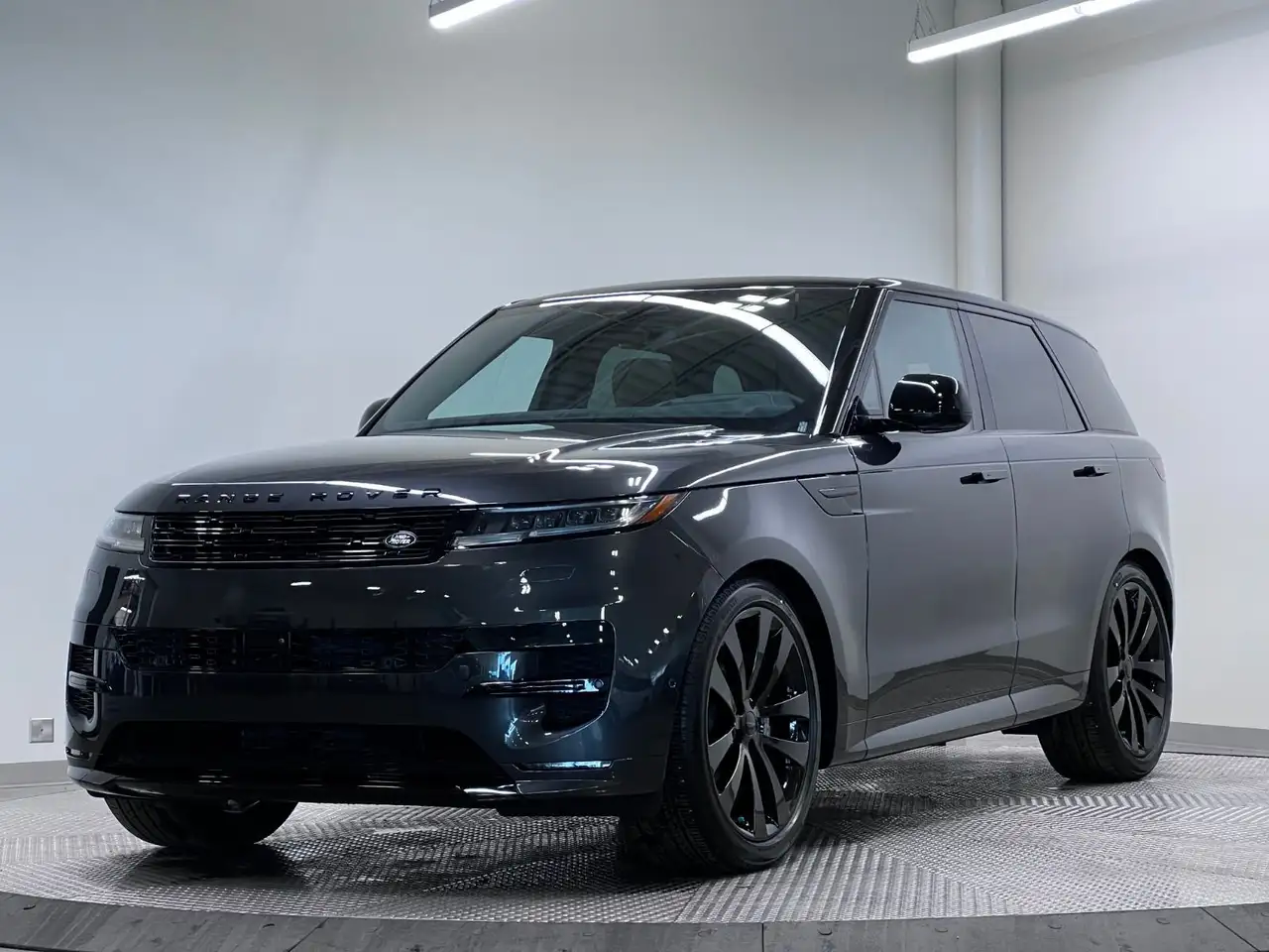 2026 Land Rover Range Rover Sport