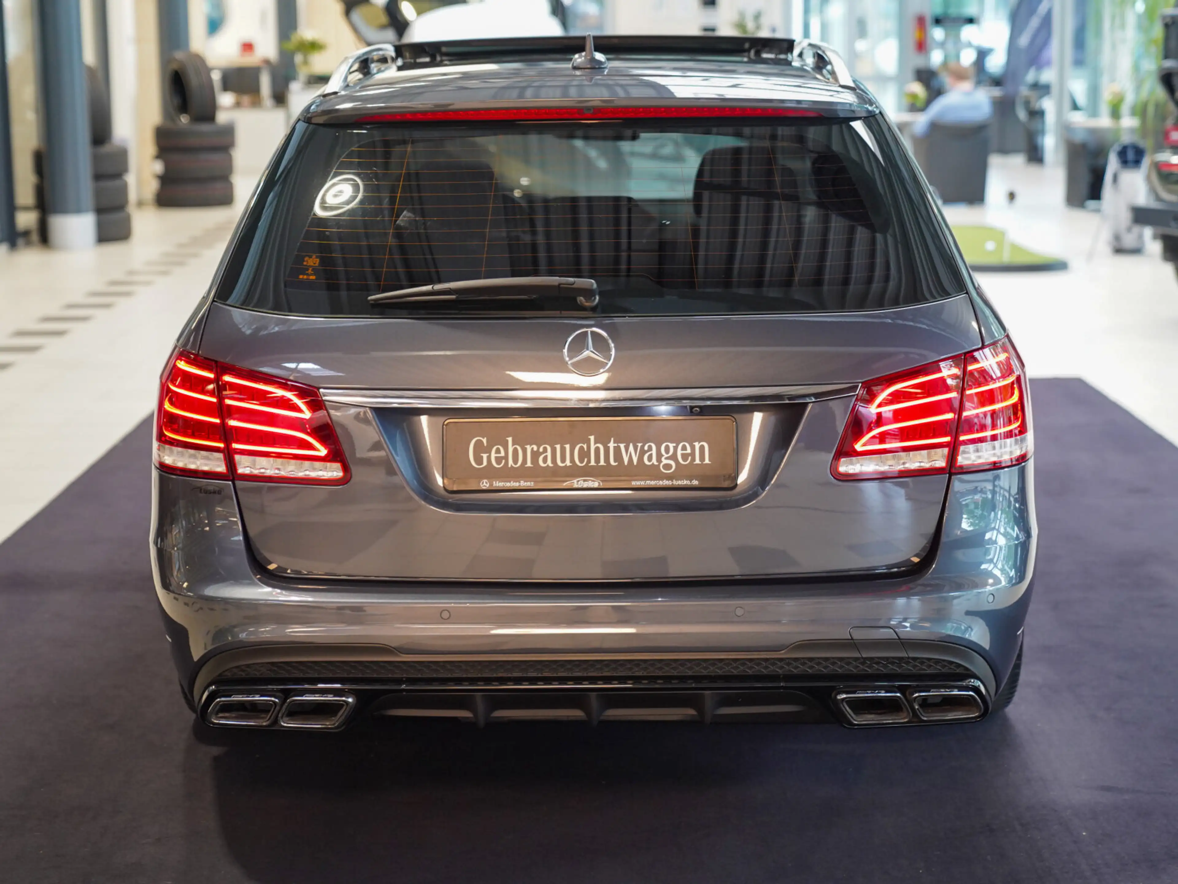 Mercedes-Benz E 63 AMG E 63 AMG T 4M VMAX Kunde kommt Freitag AMG Sport — photo 4