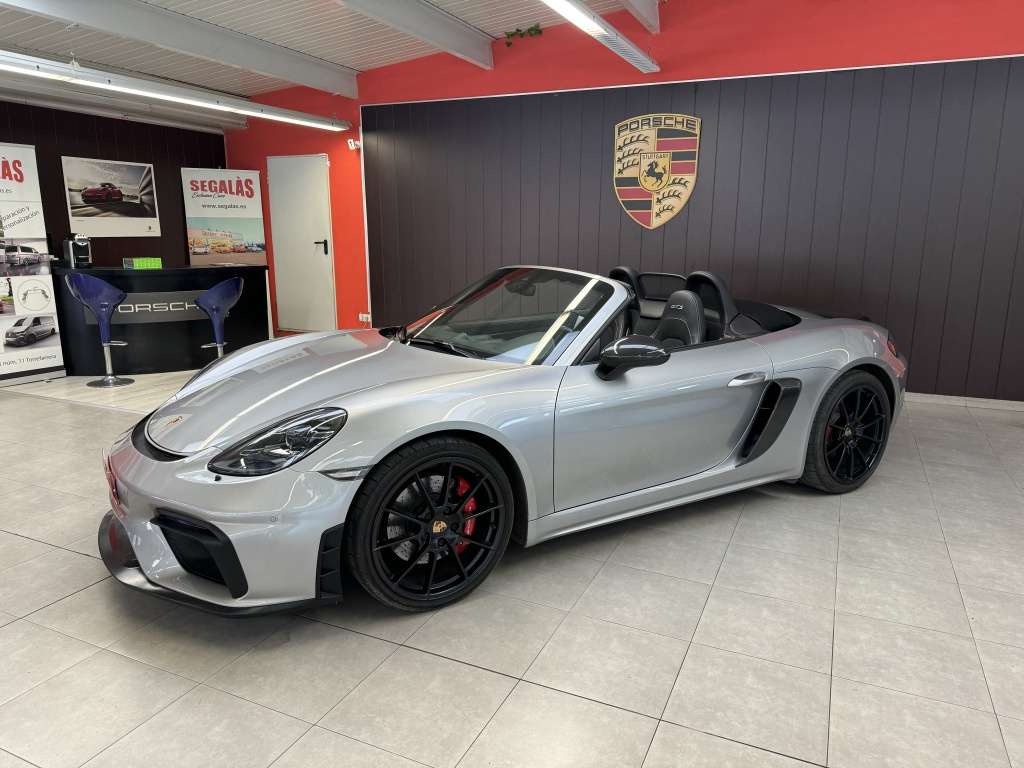 Porsche Boxster GTS 4.0 PDK - foto 1