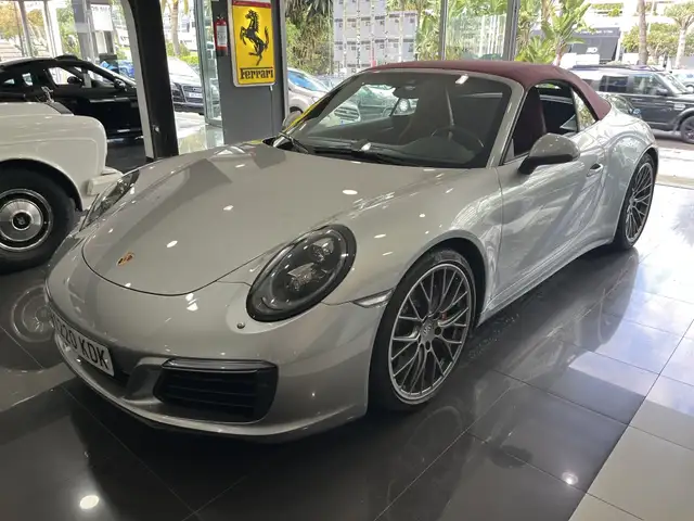 Porsche 991 Carrera 4 S Cabriolet PDK