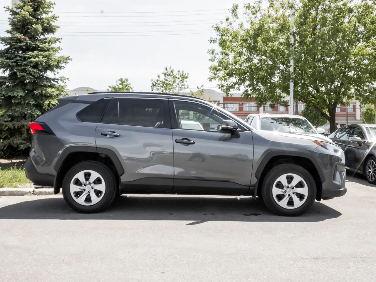 Toyota RAV 4 снимка Toyota RAV 4