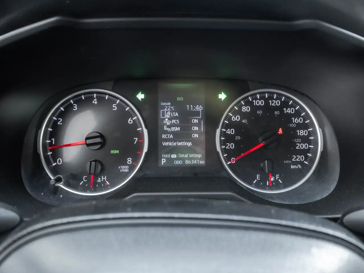 Toyota RAV 4 снимка Toyota RAV 4