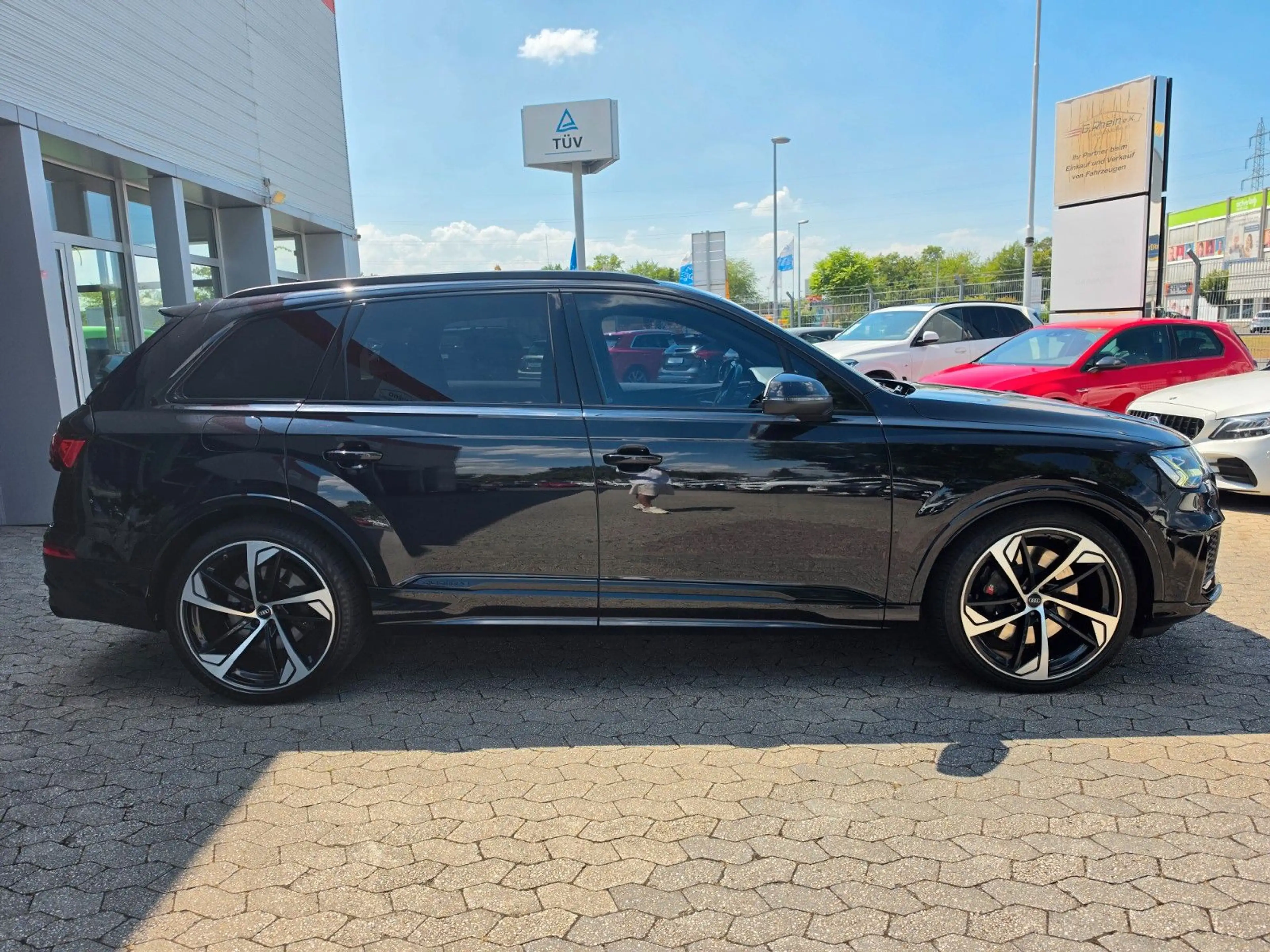 Audi SQ7 4.0 TDI quattro*CARBON*HuD*PANO*Massage — photo 7