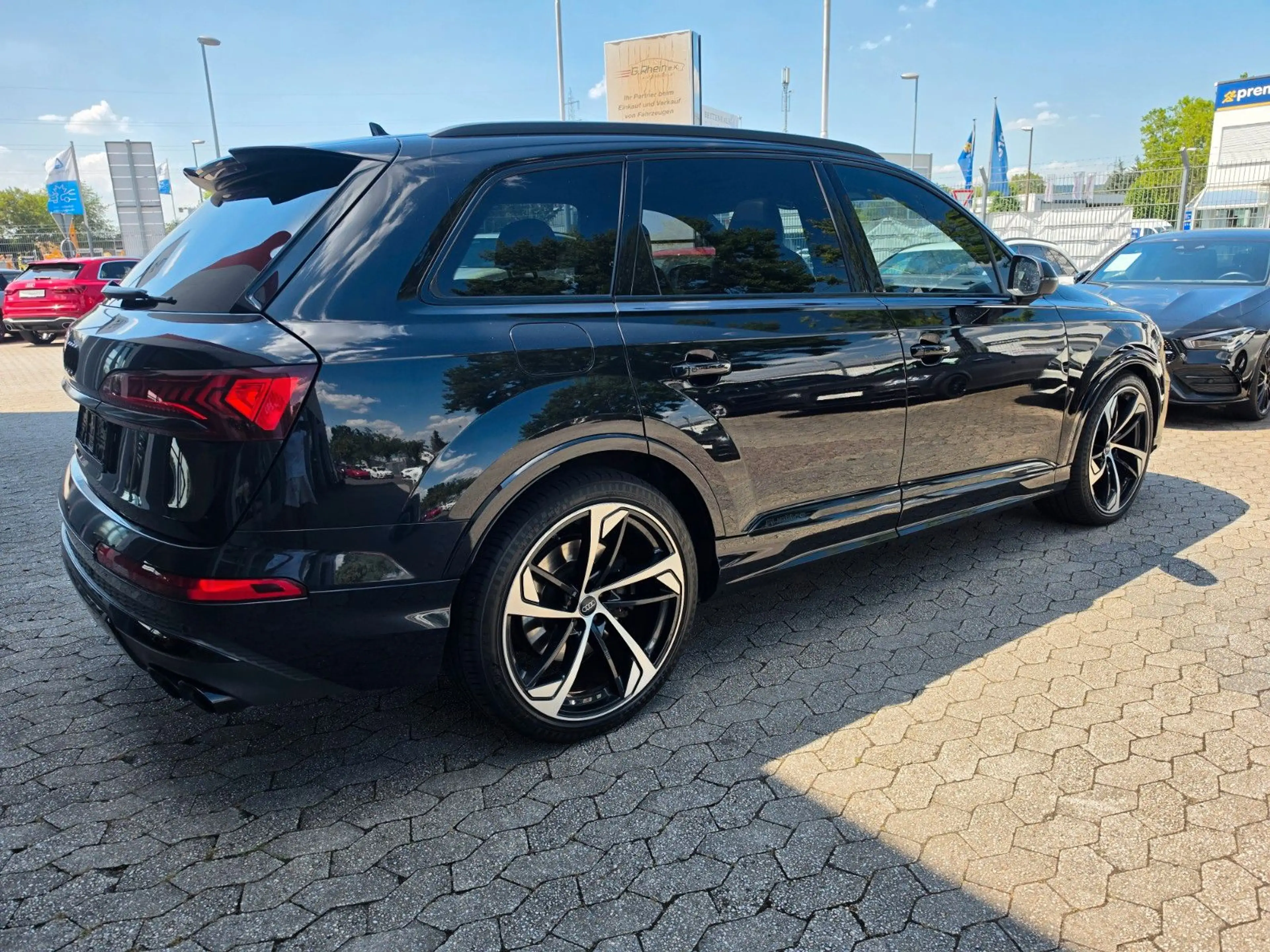 Audi SQ7 4.0 TDI quattro*CARBON*HuD*PANO*Massage — photo 6
