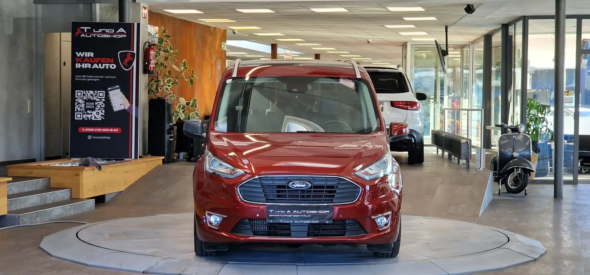 Ford Tourneo Connect 1-Hand *Rollstuhlrampe*Glasdach*Kamera* Rot - 2