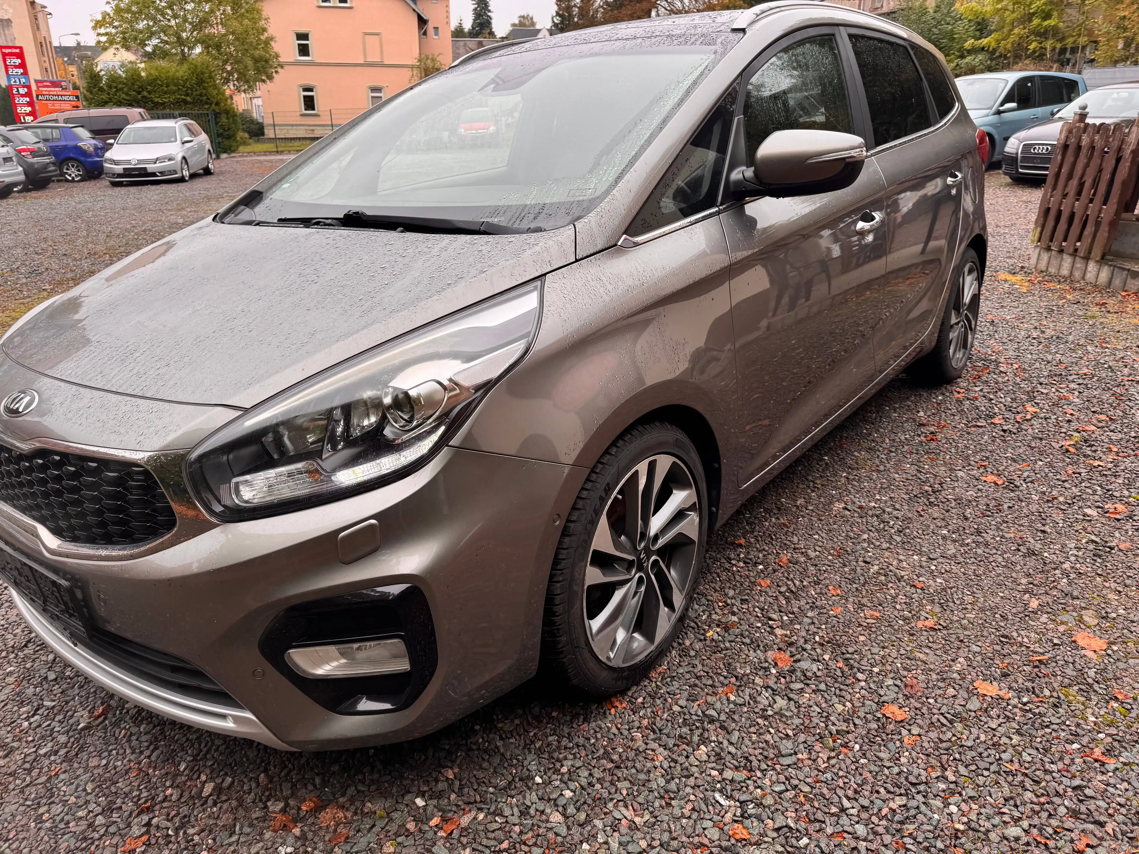 Kia Carens Spirit LEDER Panorama Xenon — photo 3