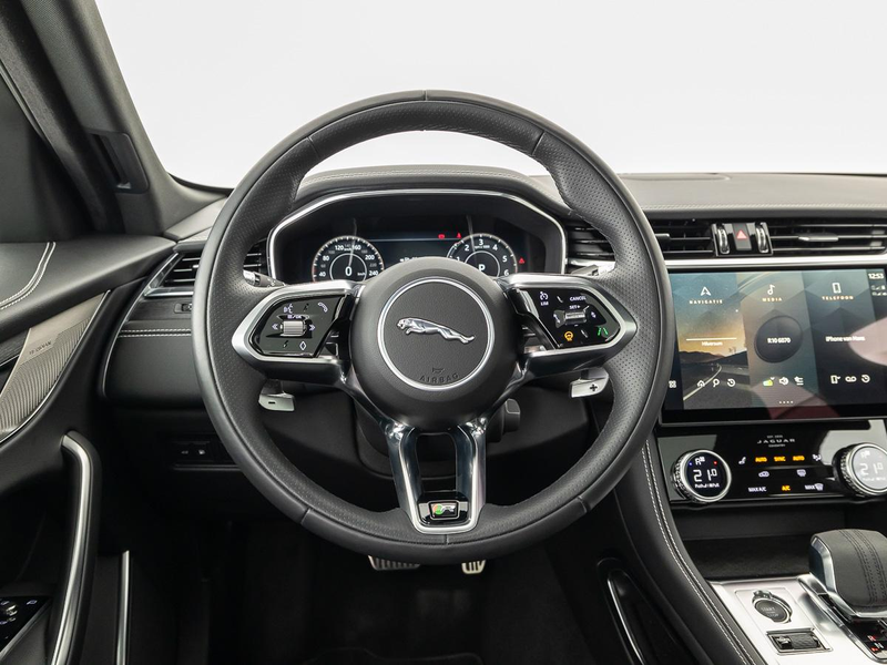 Jaguar F-Pace 2.0 P400e PHEV R-Dynamic S | Panoramadak | 20" | D — photo 10
