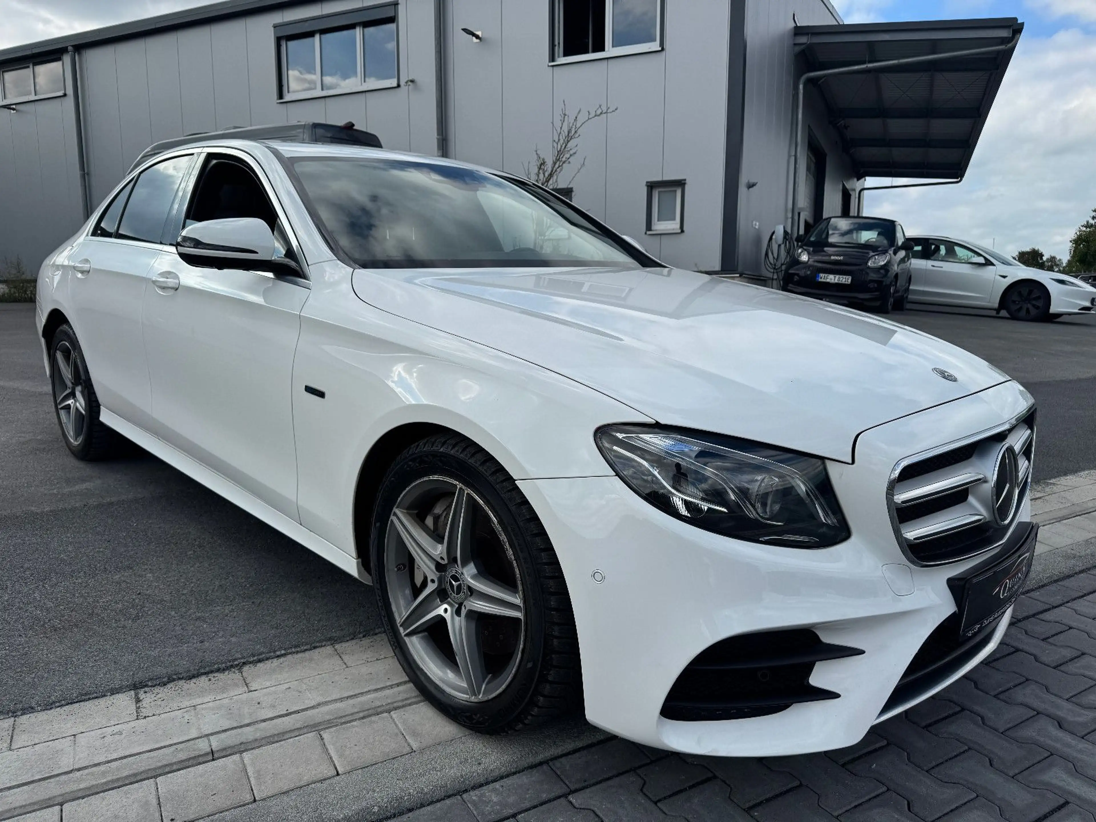 Mercedes-Benz E 300 E Limousine E 300 de 1 Hand TÜV Garantie
