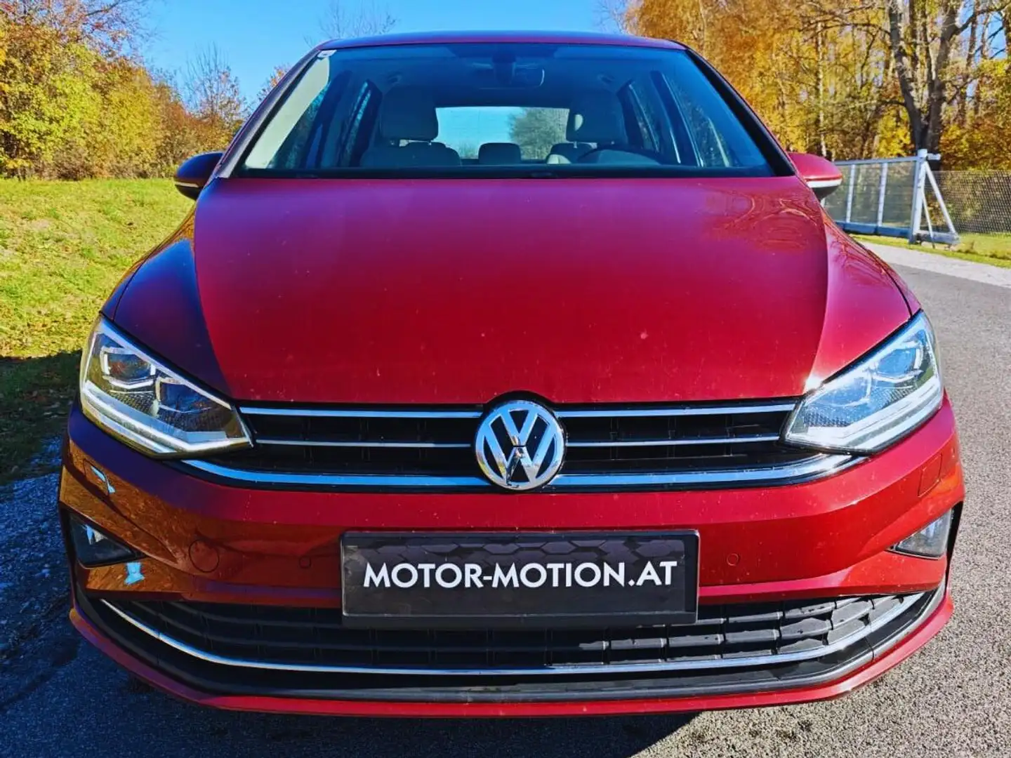 Volkswagen Golf Sportsvan 1,6 TDI SCR Comfortline, LED, Touchscreen-NAVI Rot - 2