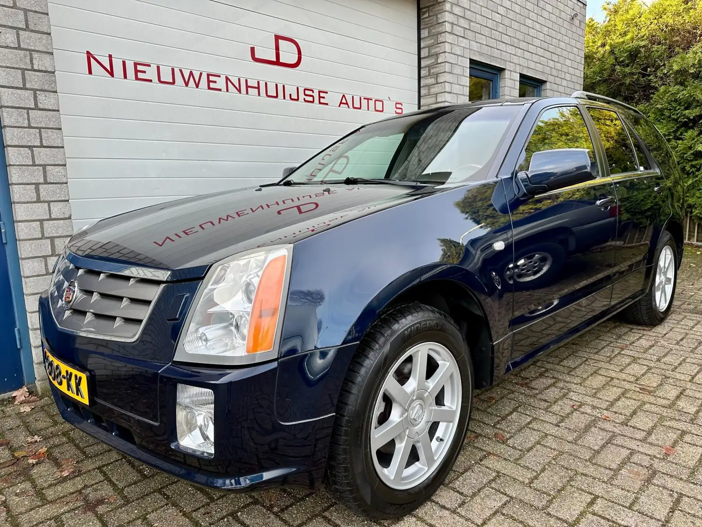Cadillac SRX 4.6 V8 Sport Luxury, 2e eig, dealer onderh, 96.355 Albastru - 1