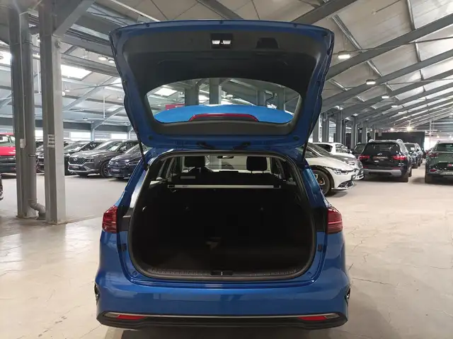 Kia Ceed view 6