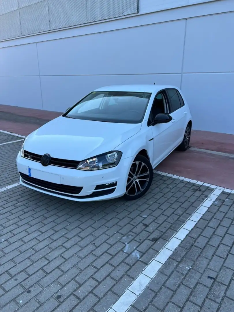 Volkswagen Golf 1.6TDI CR BMT Edition 110 Blanco - 1