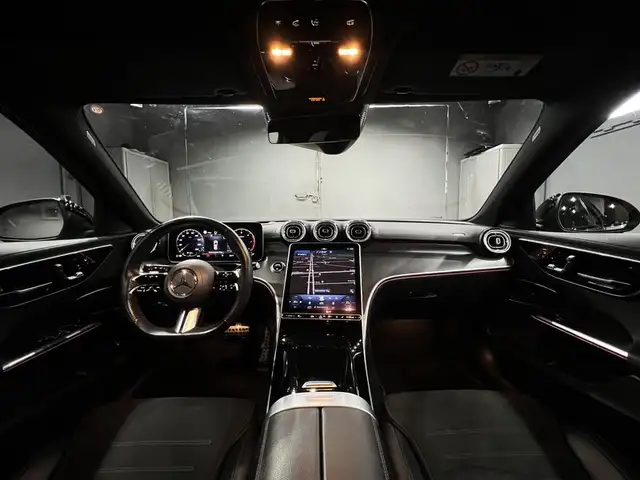 Mercedes-Benz C-Class view 14