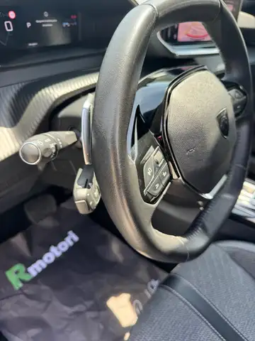 Peugeot 2008 view 7
