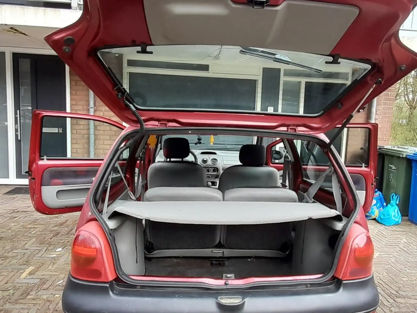 Renault Twingo 1.2 Expression APK 04-2025 Rood - 2