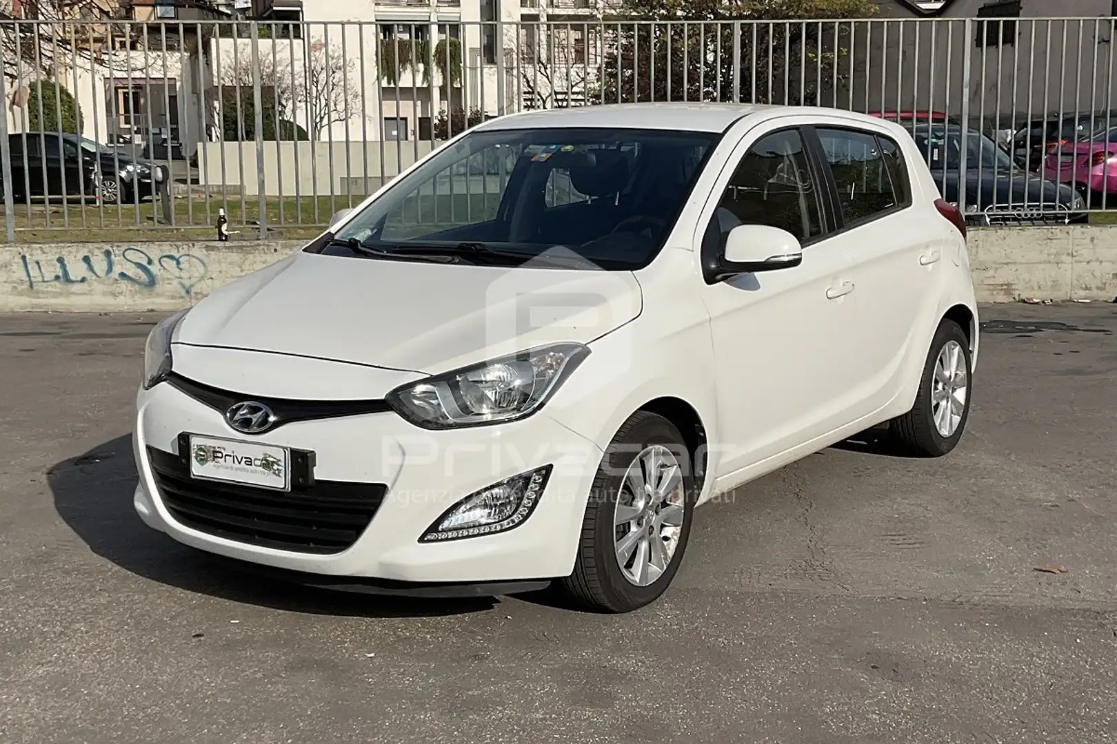 Hyundai i20 i20 1.1 CRDi 5p. Sound Edition Blanco - 1