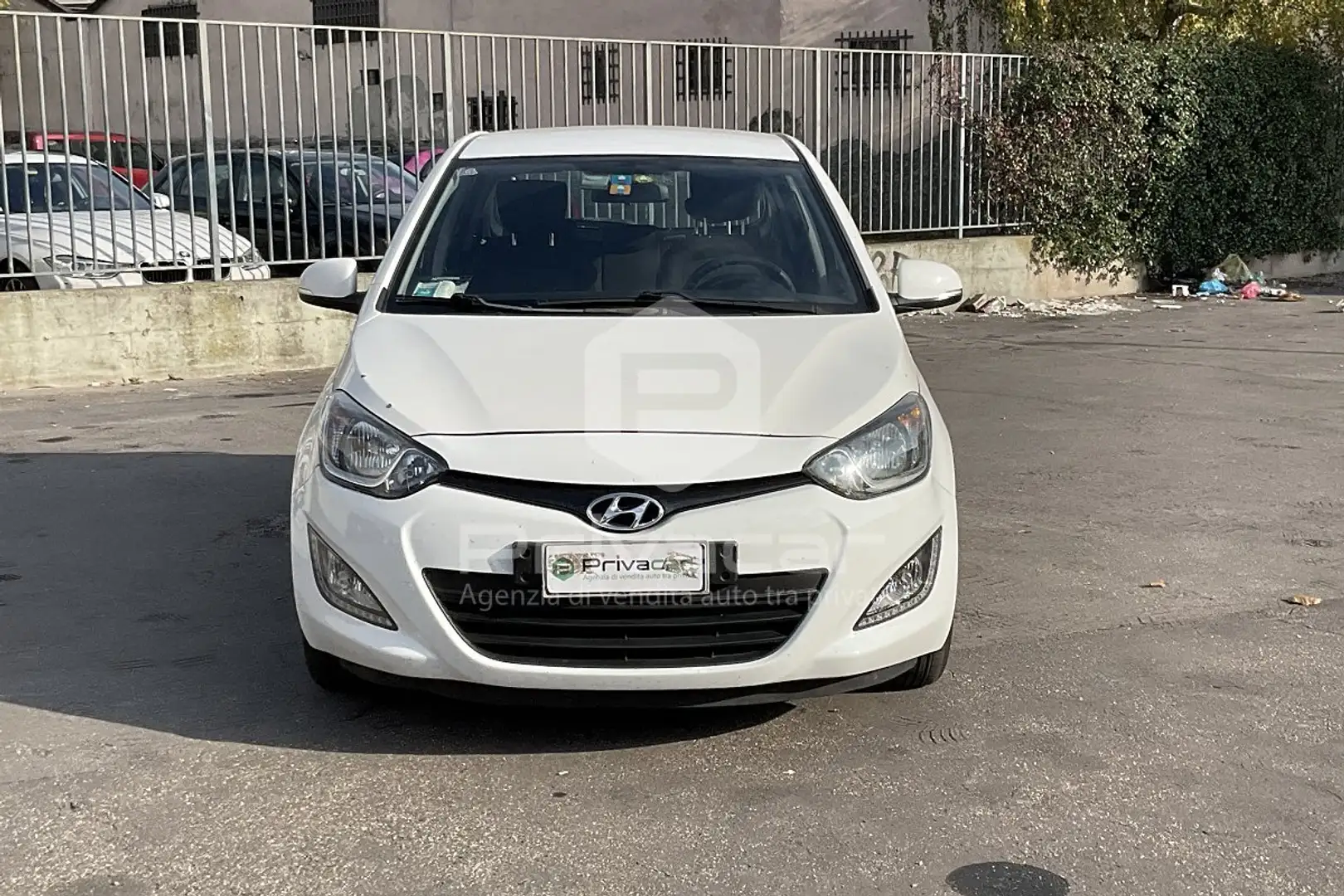 Hyundai i20 i20 1.1 CRDi 5p. Sound Edition Blanco - 2
